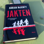 Recension av "Jakten" av Adrian McKinty